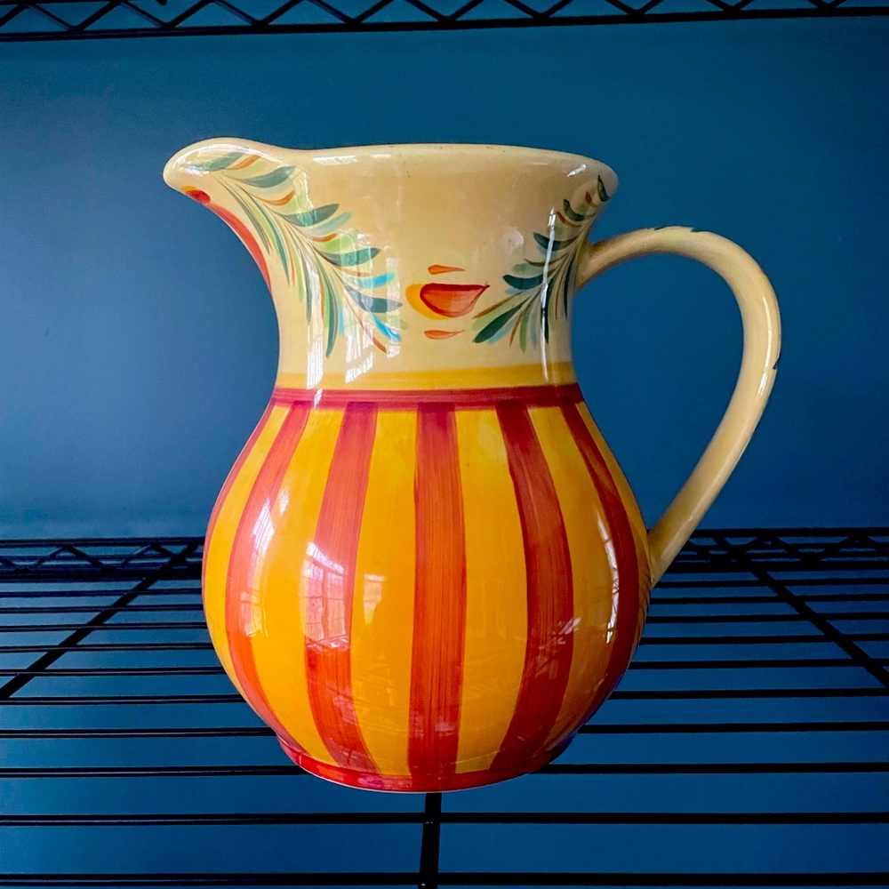 Southern Living Gail Pittman pitcher